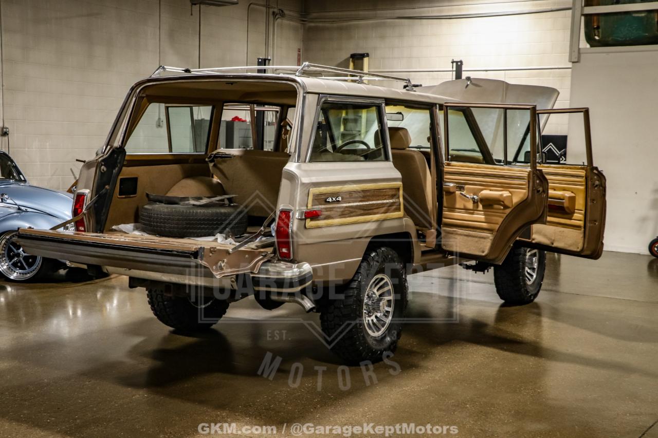 1988 Jeep Grand Wagoneer