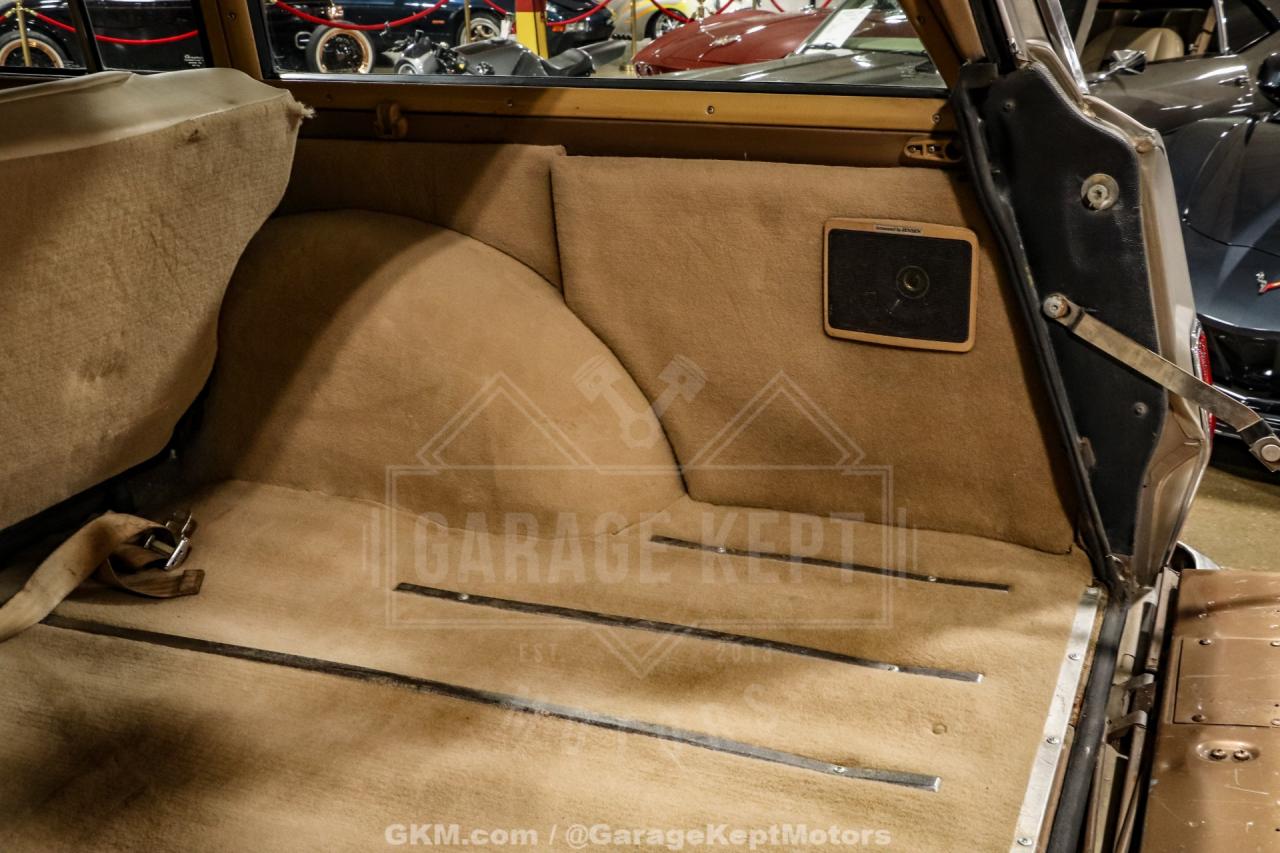 1988 Jeep Grand Wagoneer