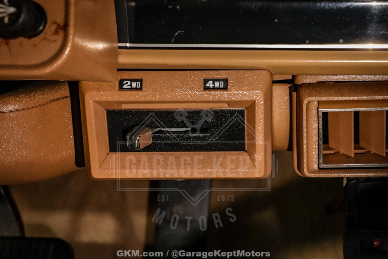 1988 Jeep Grand Wagoneer