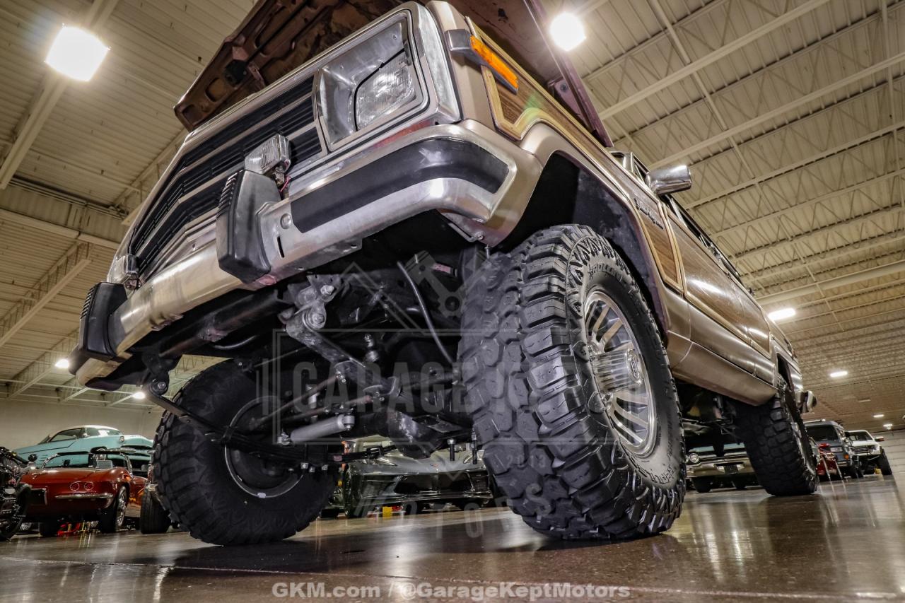 1988 Jeep Grand Wagoneer