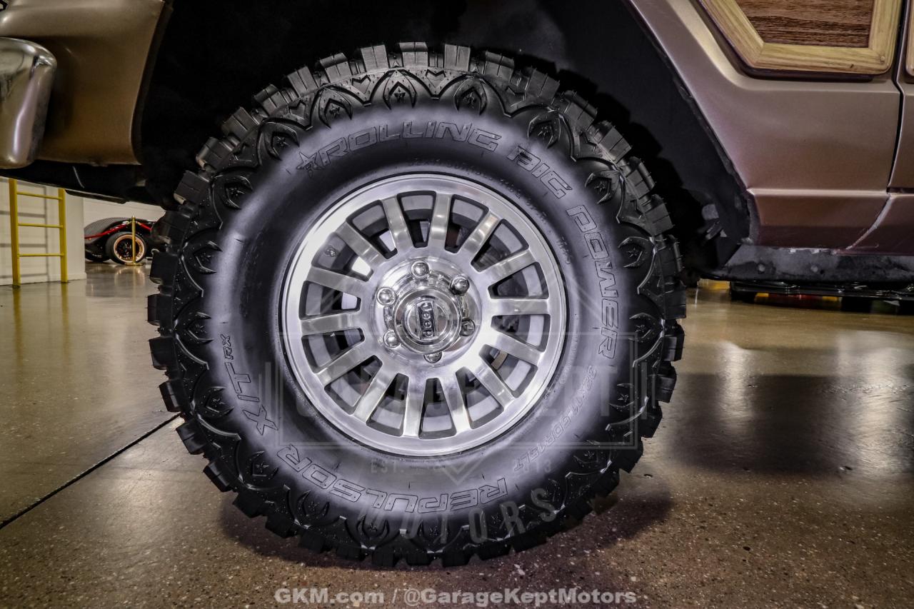 1988 Jeep Grand Wagoneer