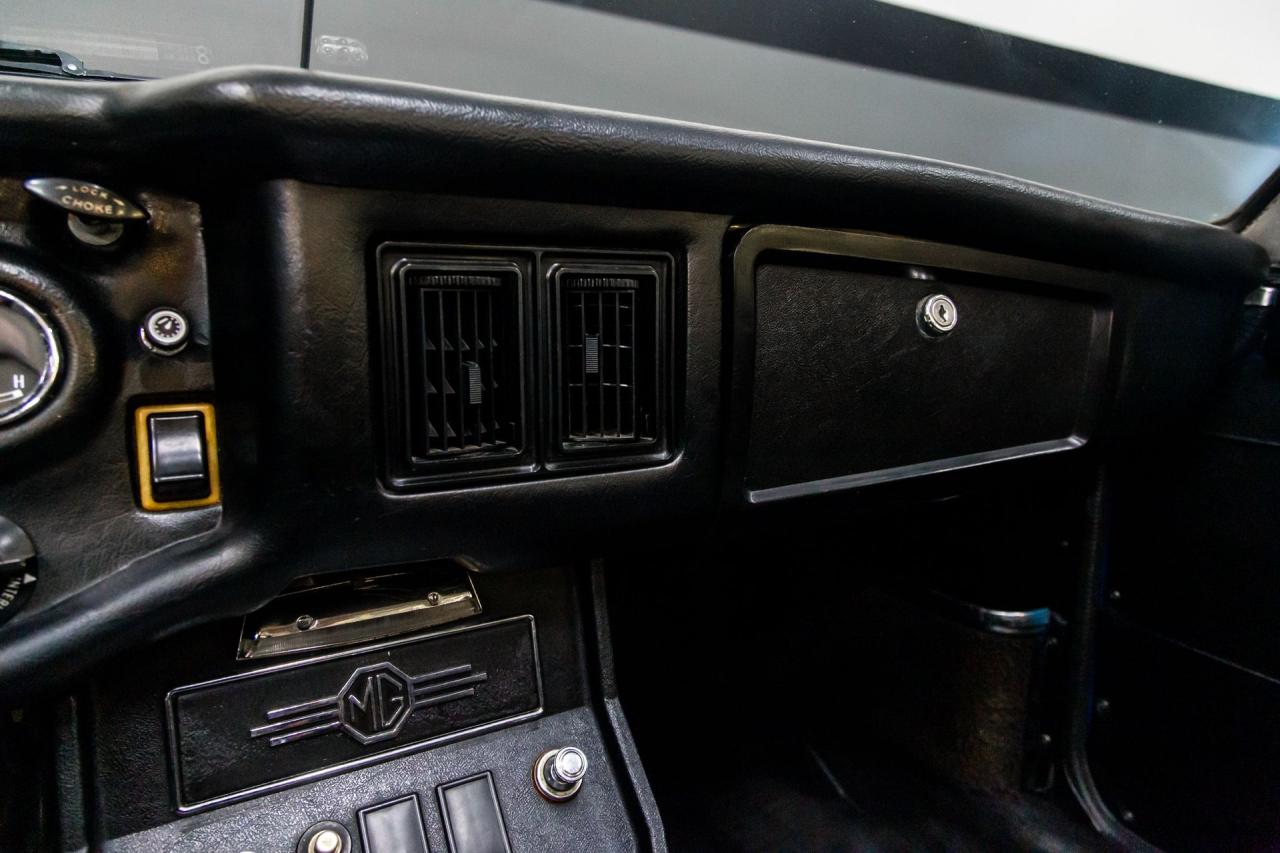 1971 MG MGB OVERDRIVE