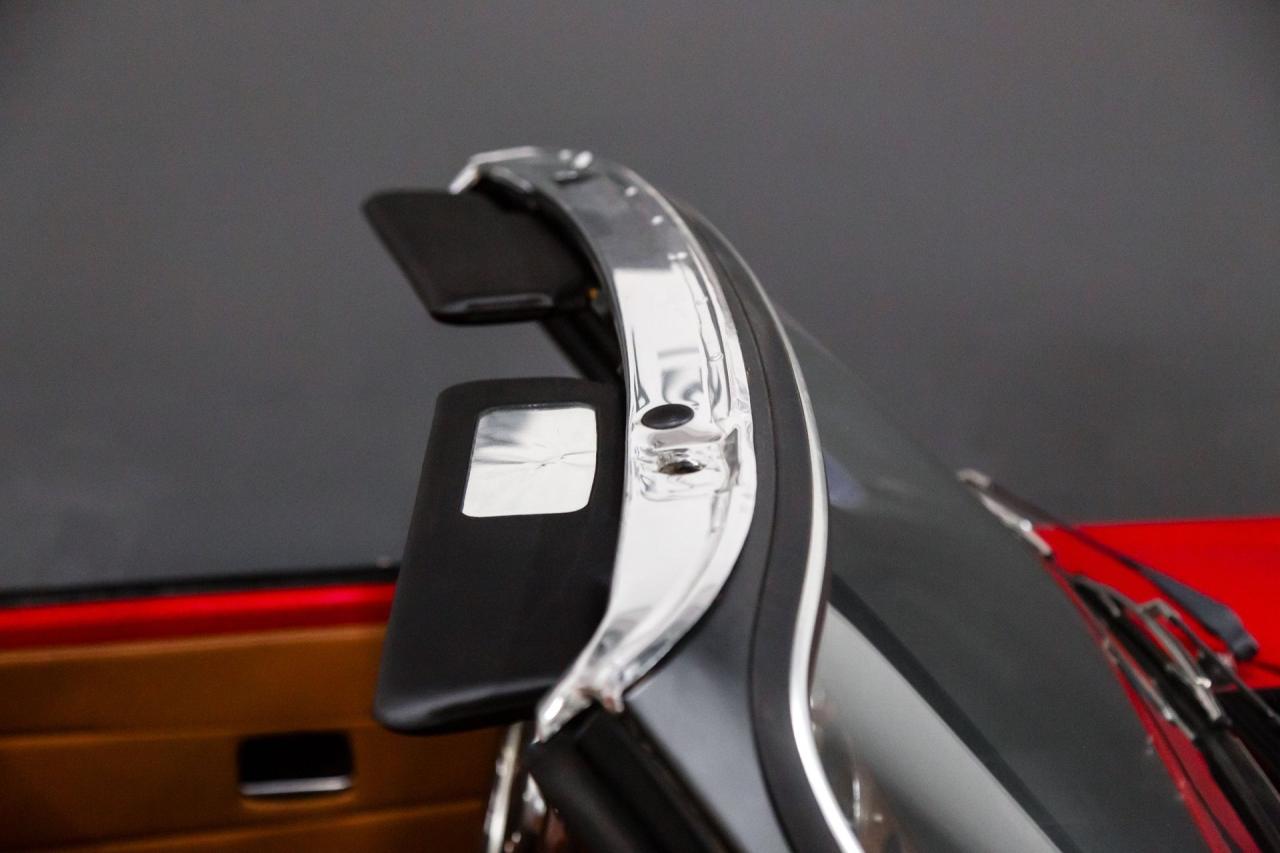 1974 Triumph TR6 Overdrive