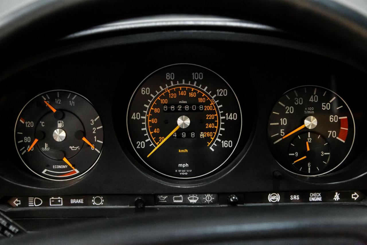 1989 Mercedes - Benz 560SL
