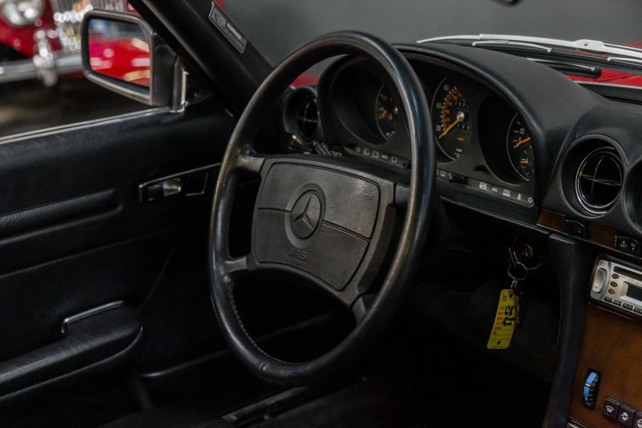 1989 Mercedes - Benz 560SL