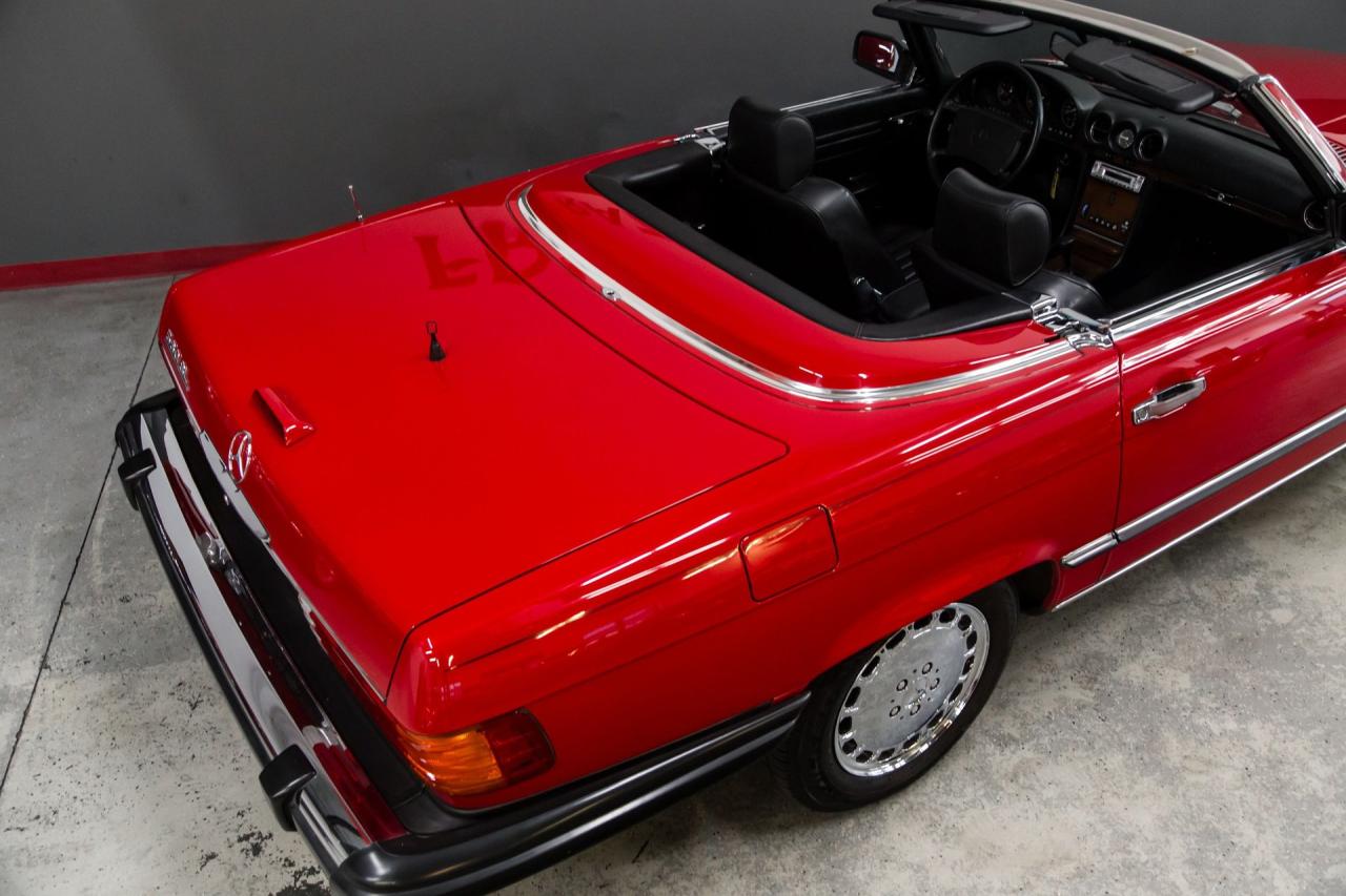 1989 Mercedes - Benz 560SL