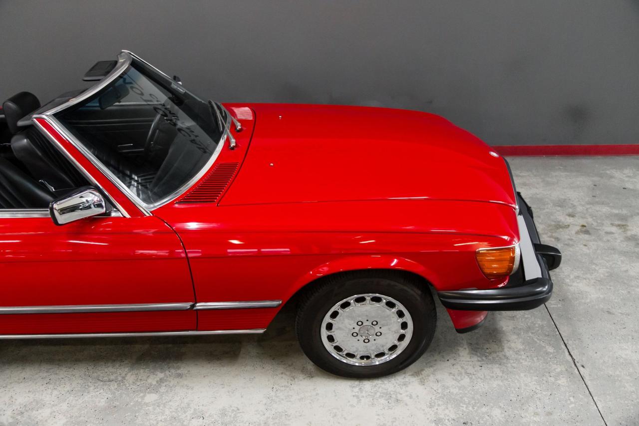 1989 Mercedes - Benz 560SL