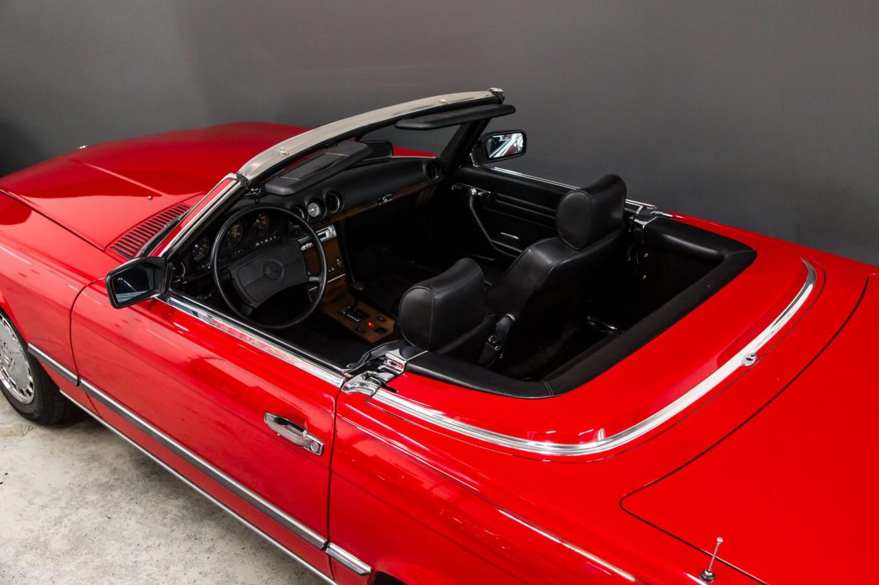 1989 Mercedes - Benz 560SL