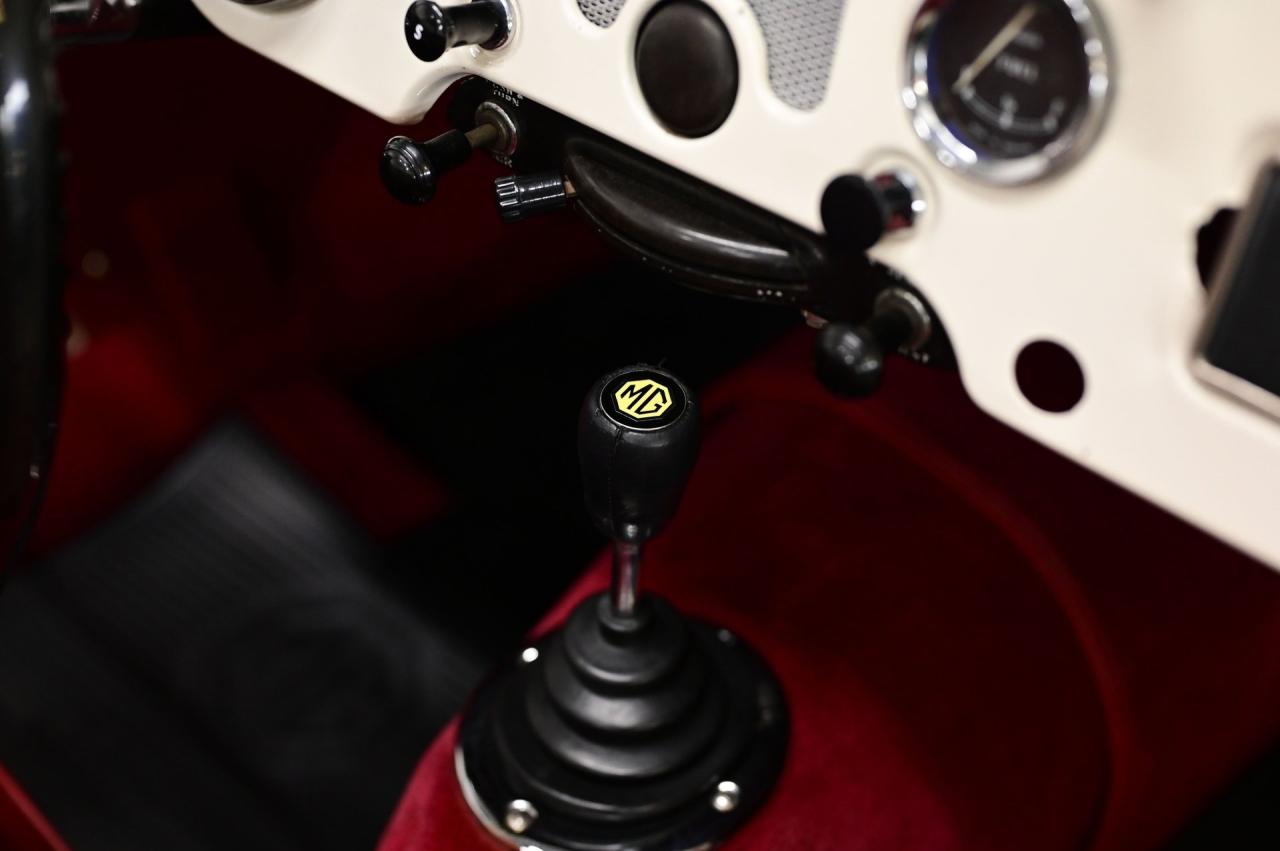 1958 MG MGA