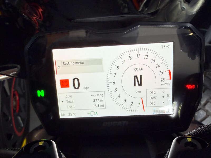 2023 Ducati STREET FIGHTER V4 SP2