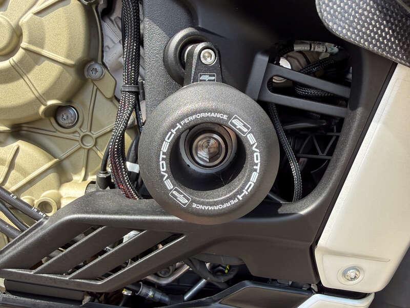 2023 Ducati STREET FIGHTER V4 SP2