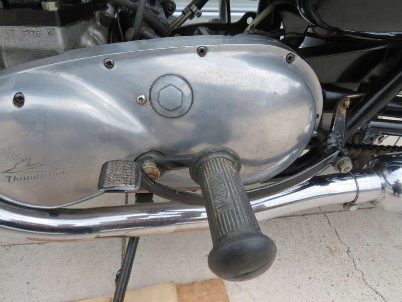 1961 Triumph 6T THUNDERBIRD