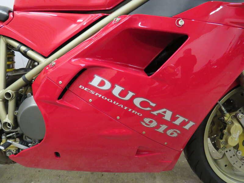 1994 Ducati 916 STRADA