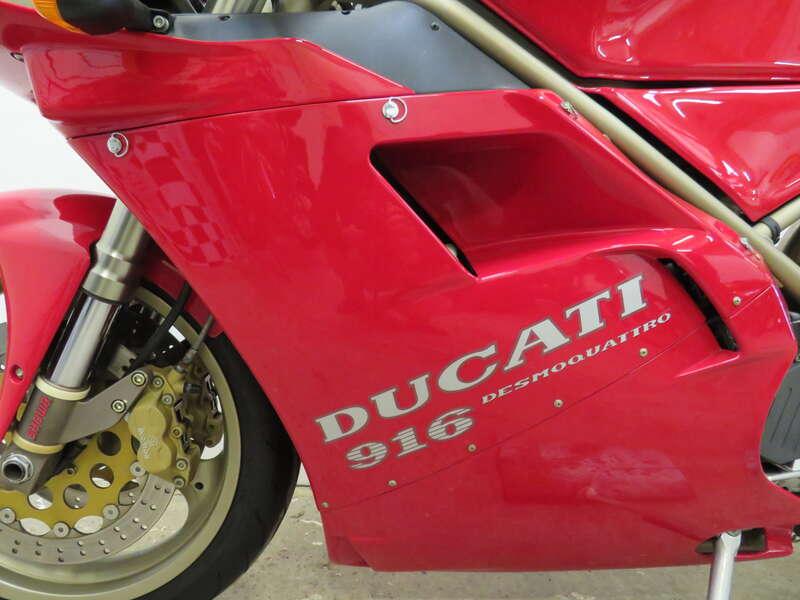 1994 Ducati 916 STRADA