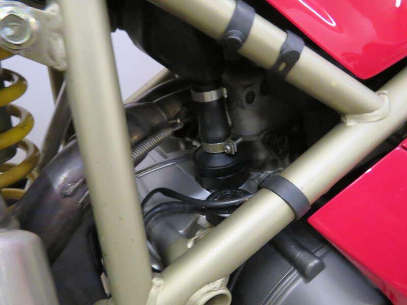 1994 Ducati 916 STRADA