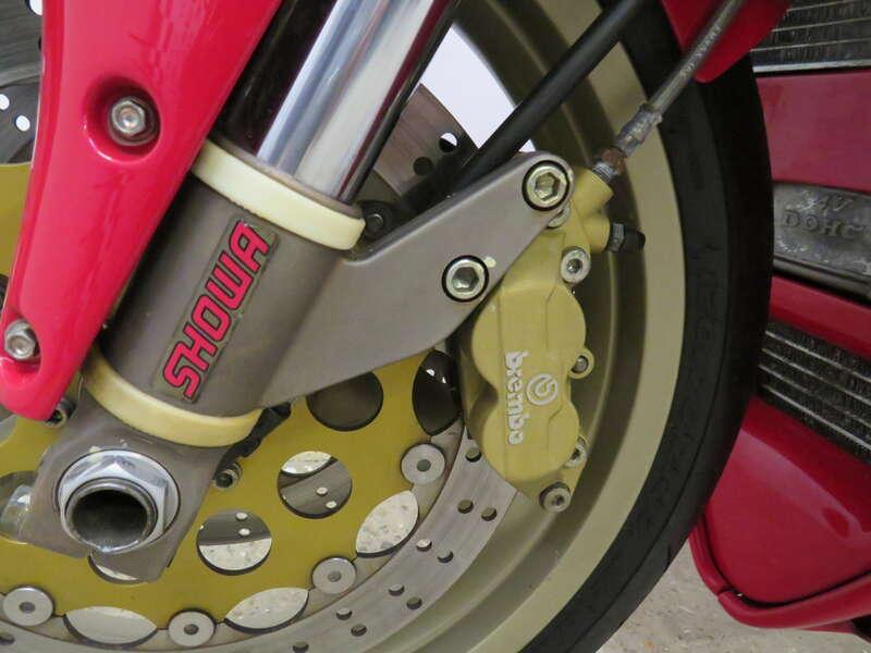 1994 Ducati 916 STRADA