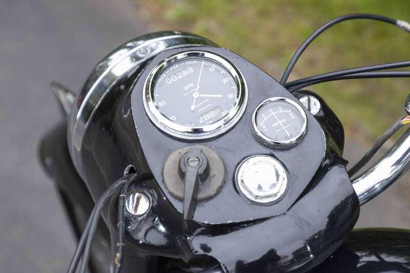 1957 ROYAL ENFIELD 350 CLIPPER