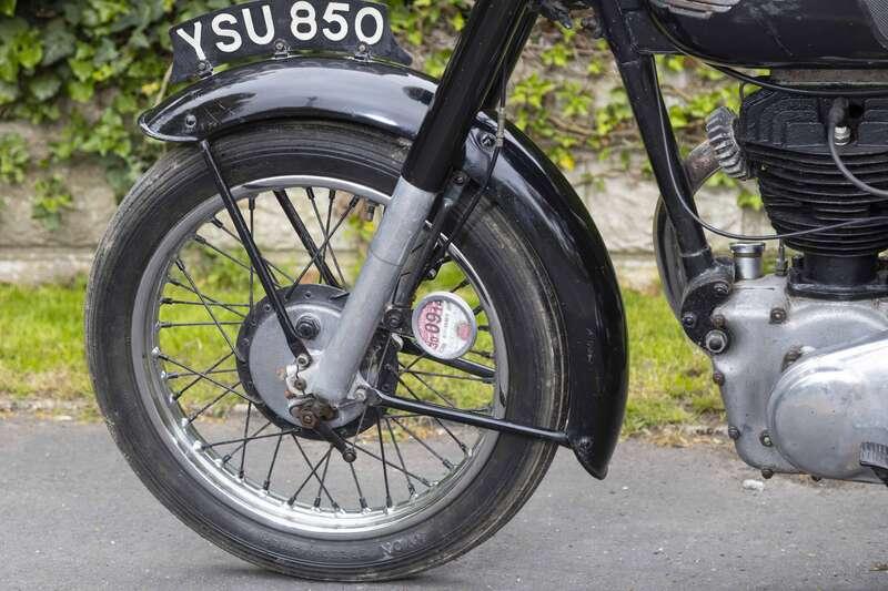 1957 ROYAL ENFIELD 350 CLIPPER
