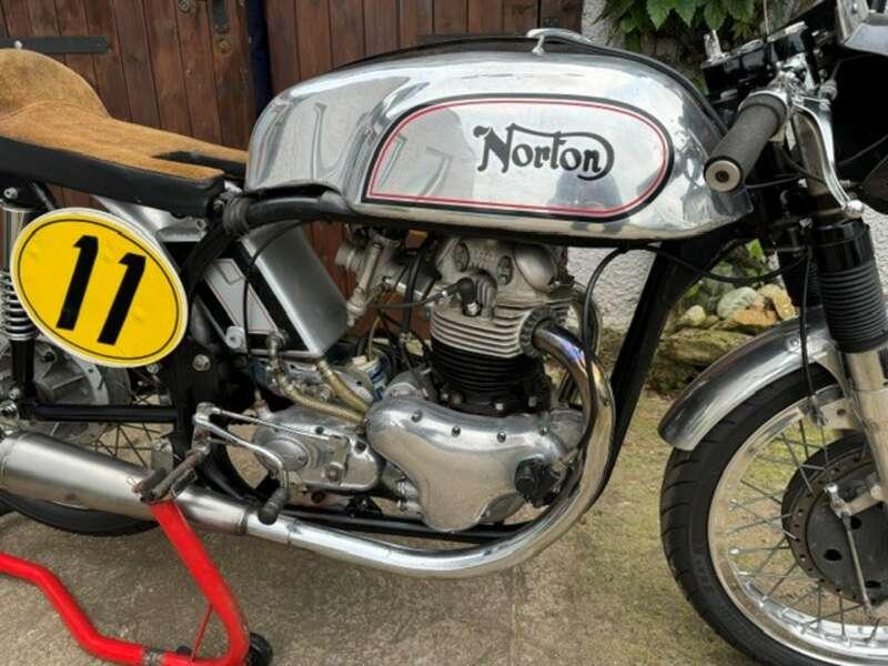 1952 NORTON DOMINATOR 88 SS