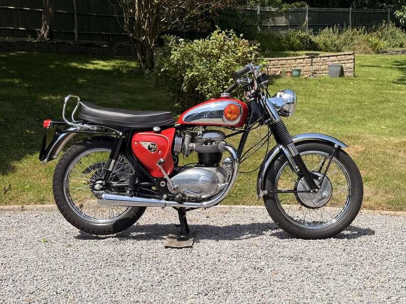 1964 BSA LIGHTNING ROCKET