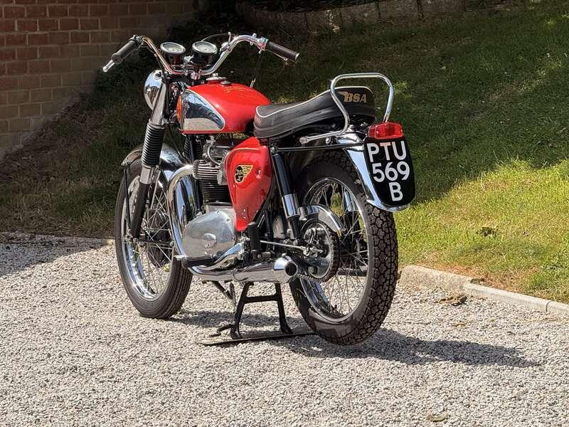 1964 BSA LIGHTNING ROCKET