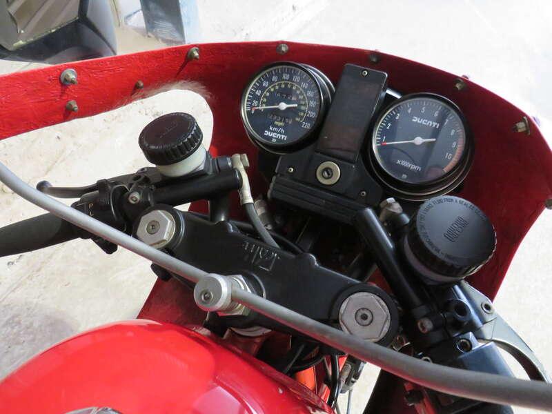 1984 Ducati 900 MIKE HAILWOOD REPLICA