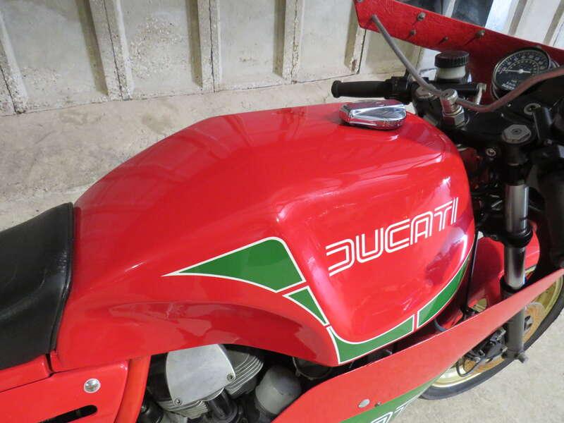 1984 Ducati 900 MIKE HAILWOOD REPLICA