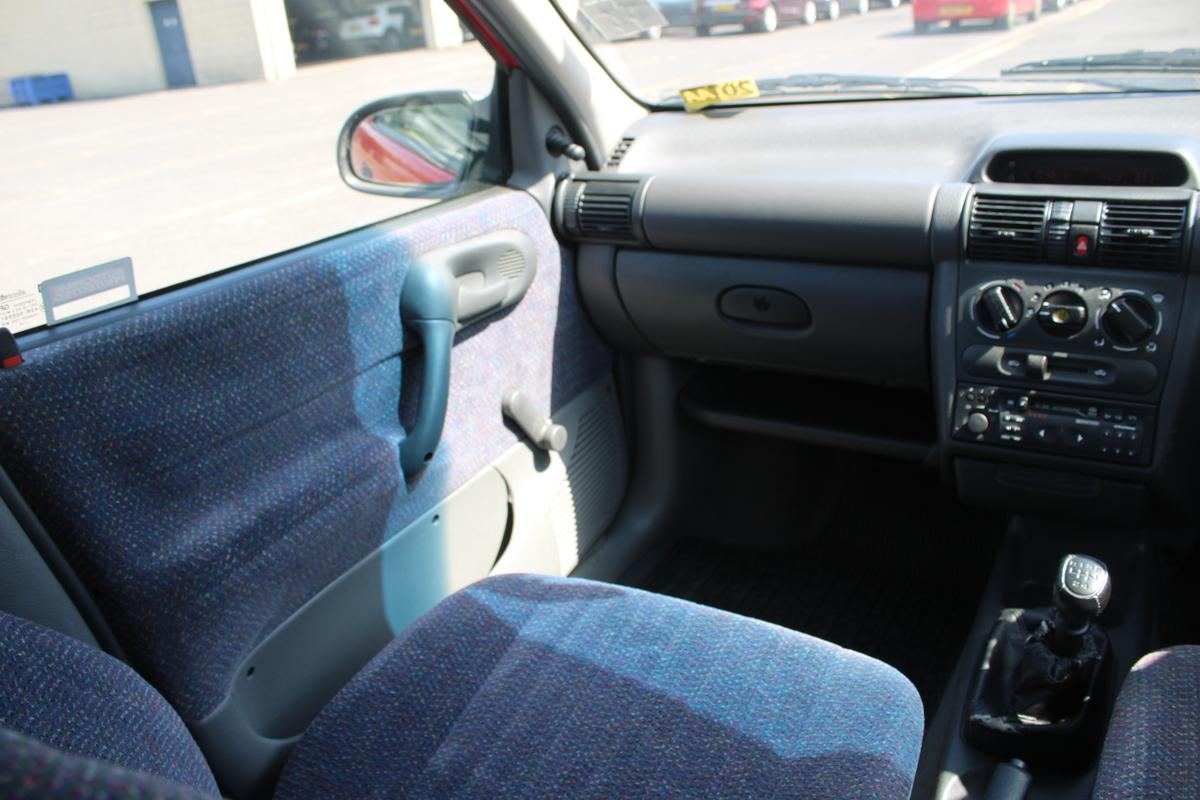 1994 Vauxhall CORSA GLS