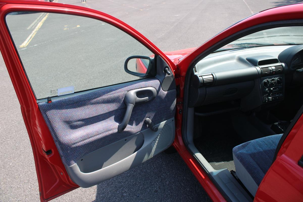 1994 Vauxhall CORSA GLS