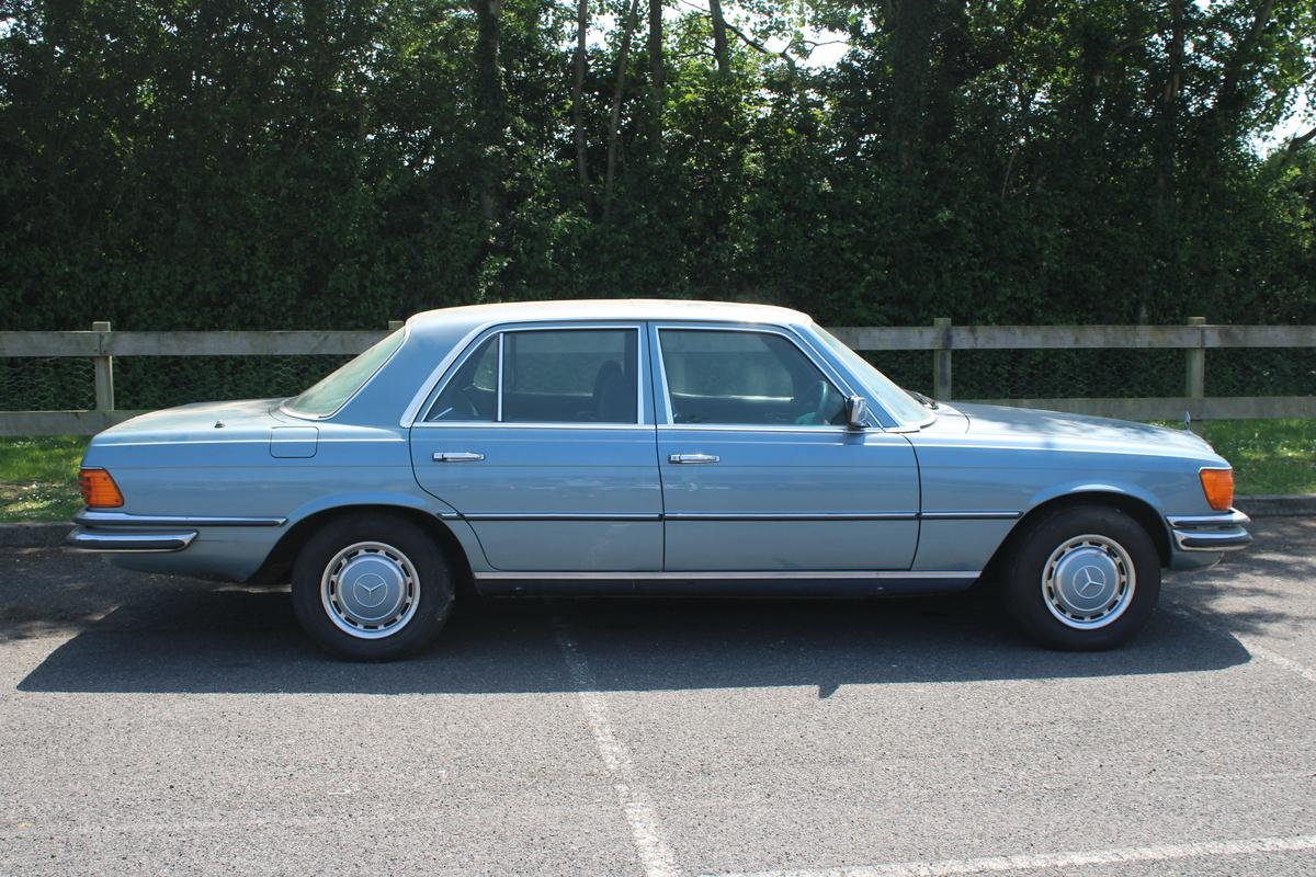 1974 Mercedes - Benz 350 SE AUTO (W116)