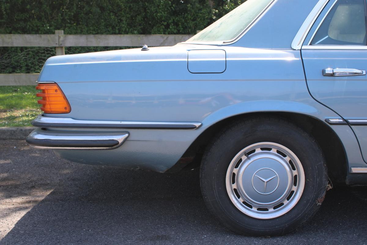 1974 Mercedes - Benz 350 SE AUTO (W116)