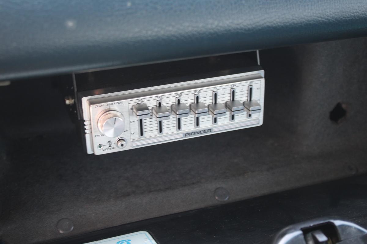 1974 Mercedes - Benz 350 SE AUTO (W116)