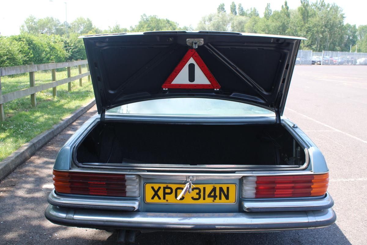 1974 Mercedes - Benz 350 SE AUTO (W116)