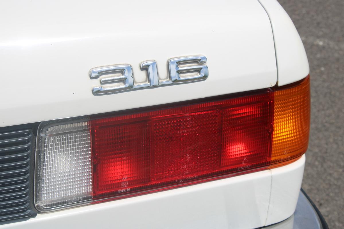 1982 BMW 316 AUTO E21