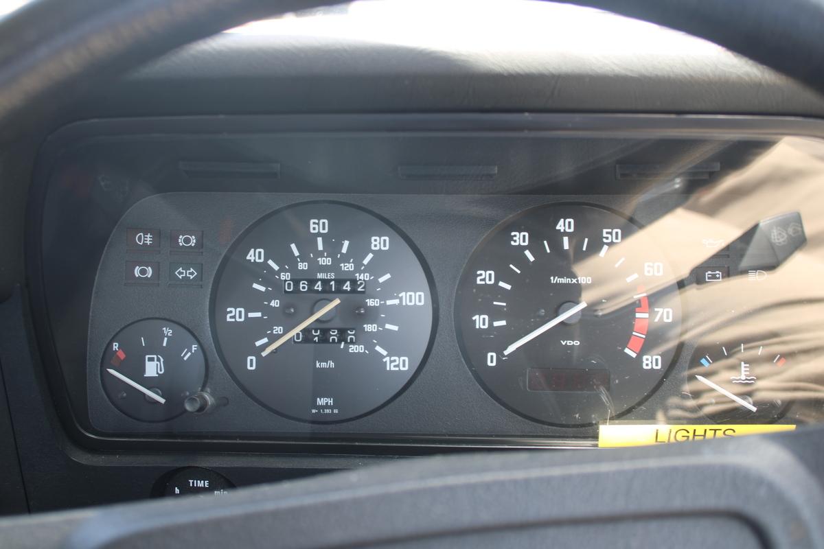1982 BMW 316 AUTO E21