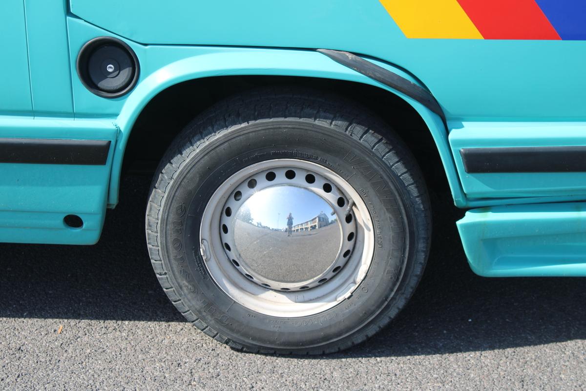 1982 Volkswagen T25 LEISURE DRIVE CAMPER