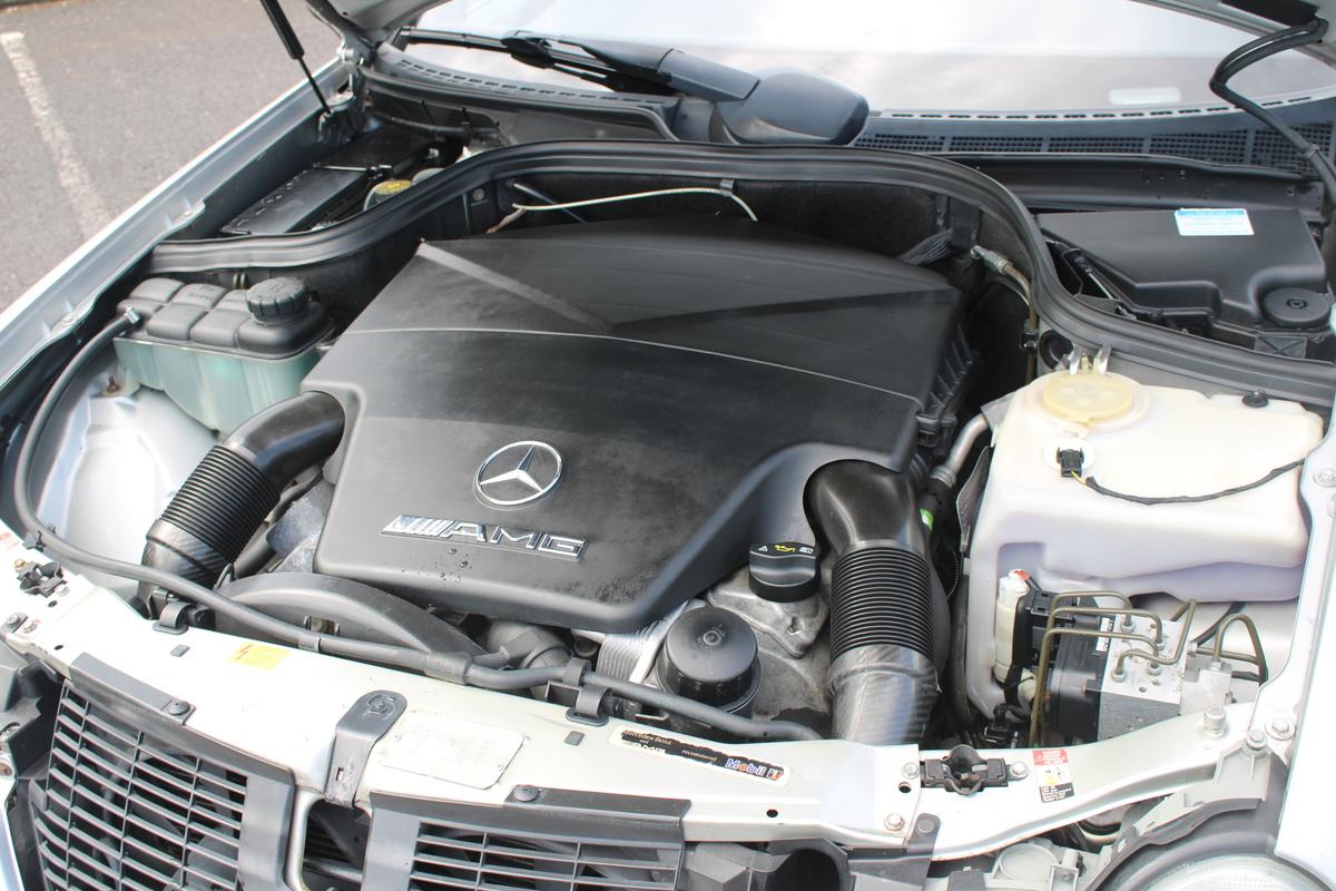 2000 Mercedes - Benz CLK55 AMG AUTO