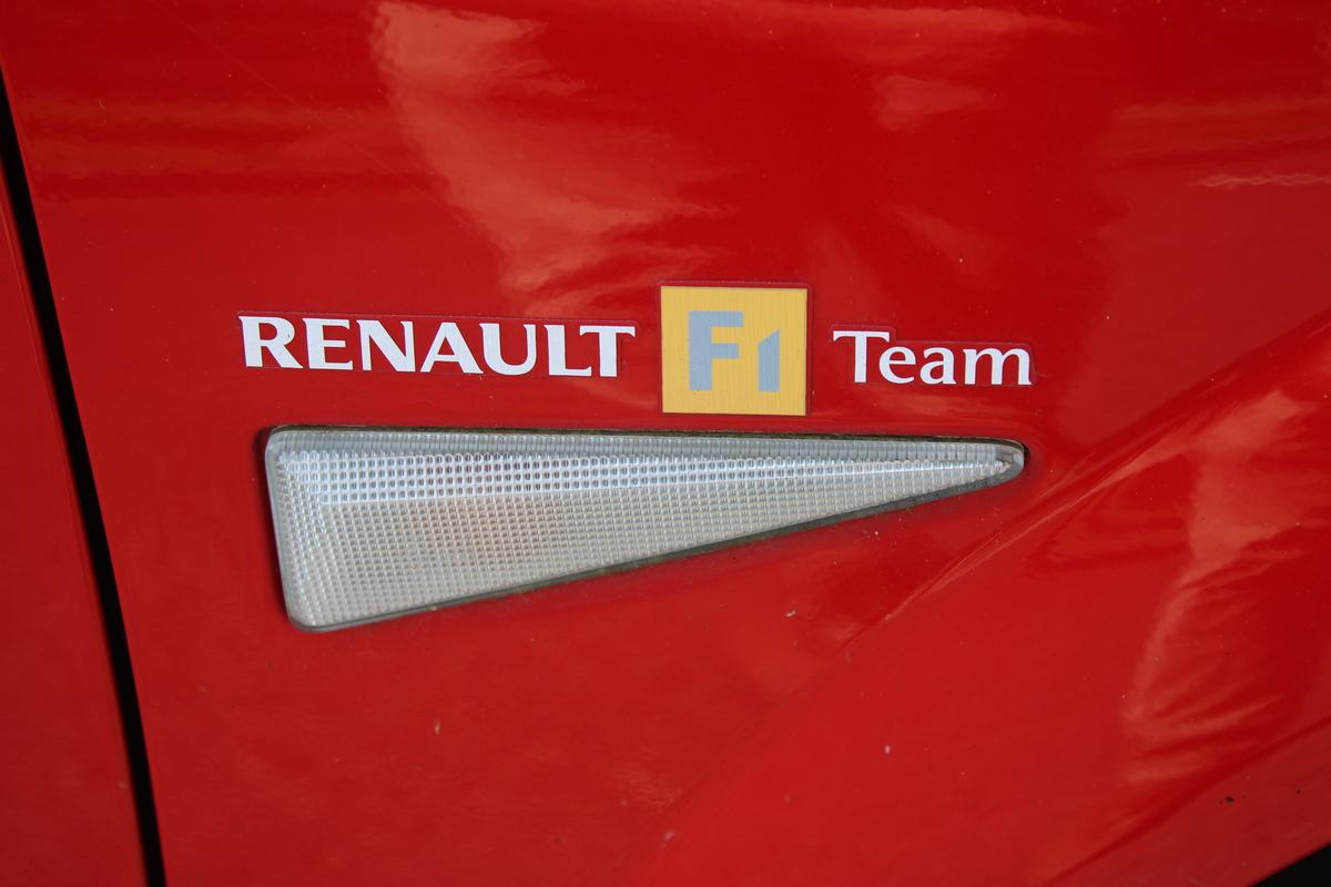 2007 Renault MEGANE R-SPORT 230 F1 R26