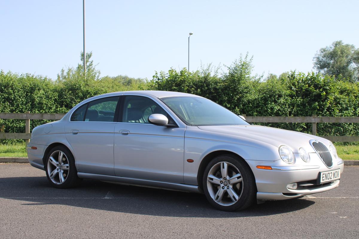 2002 Jaguar S-TYPE V8 SE AUTO