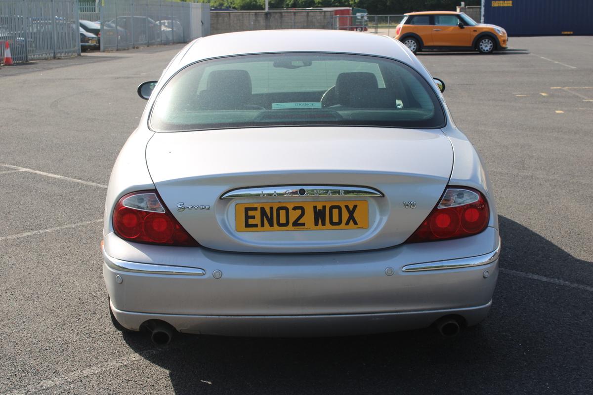 2002 Jaguar S-TYPE V8 SE AUTO
