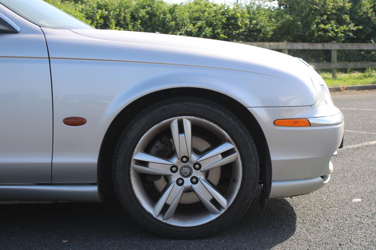 2002 Jaguar S-TYPE V8 SE AUTO