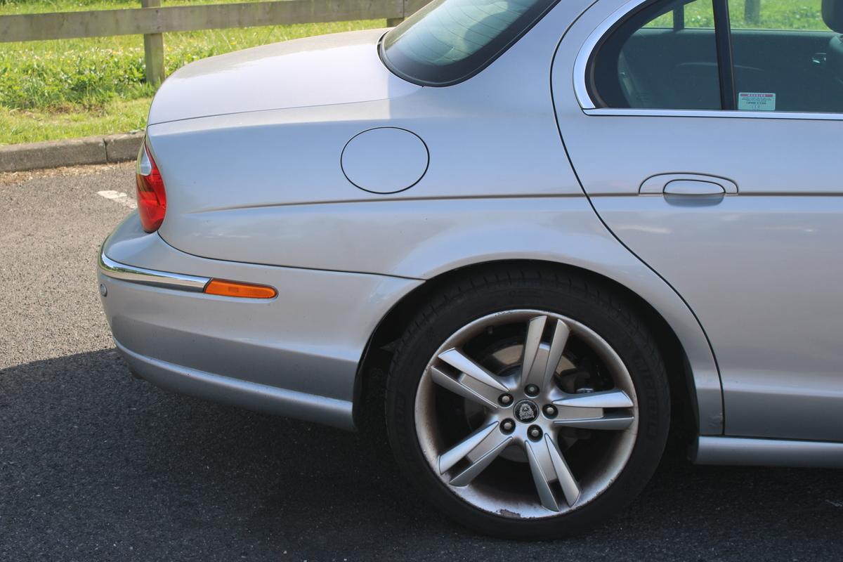2002 Jaguar S-TYPE V8 SE AUTO