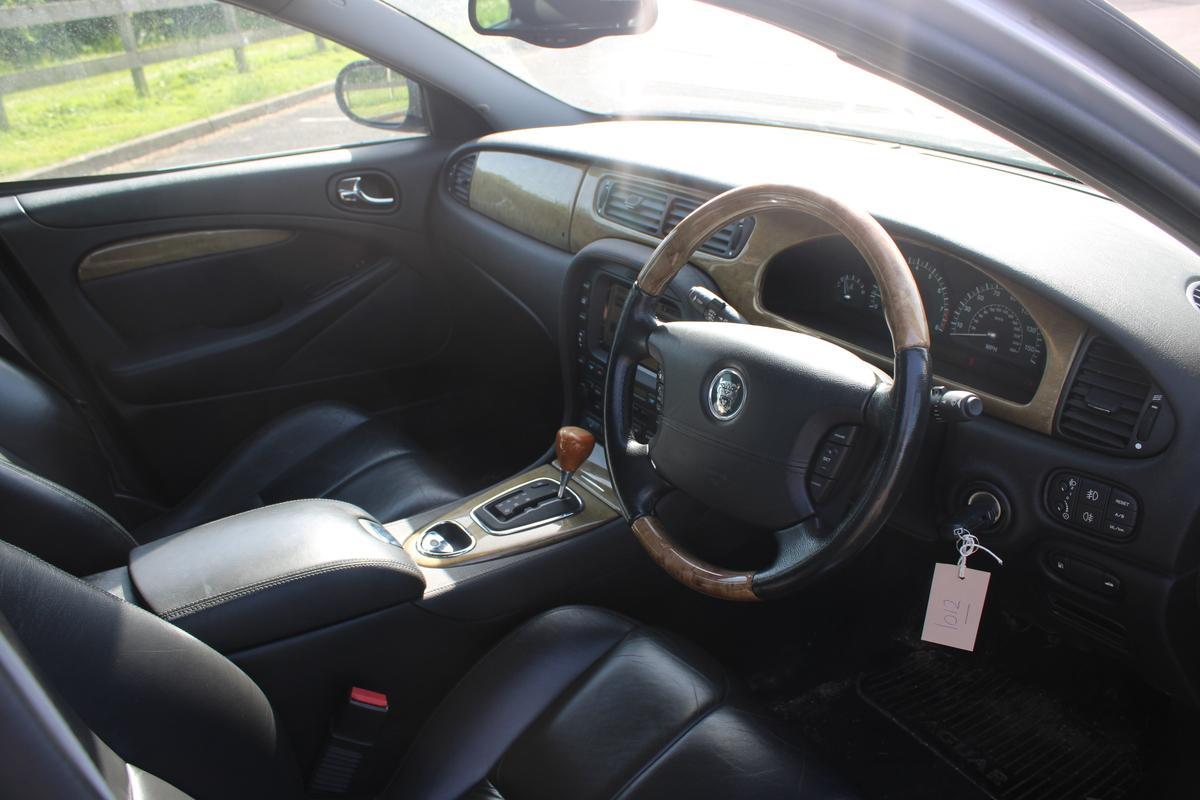2002 Jaguar S-TYPE V8 SE AUTO