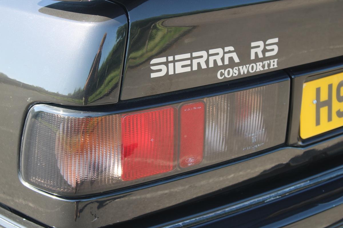 1991 Ford SIERRA SAPPHIRE COSWORTH 4WD