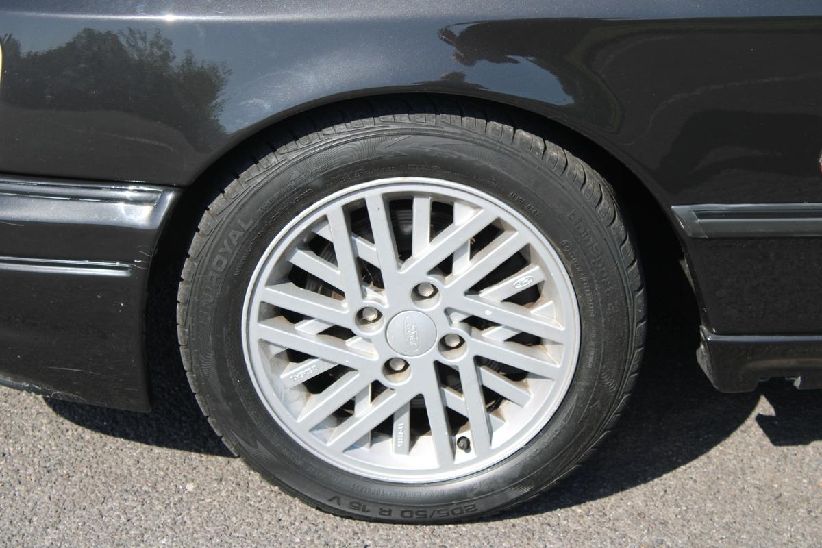 1991 Ford SIERRA SAPPHIRE COSWORTH 4WD