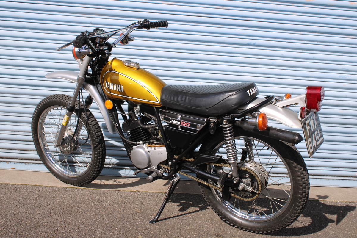 1973 Yamaha DT 100