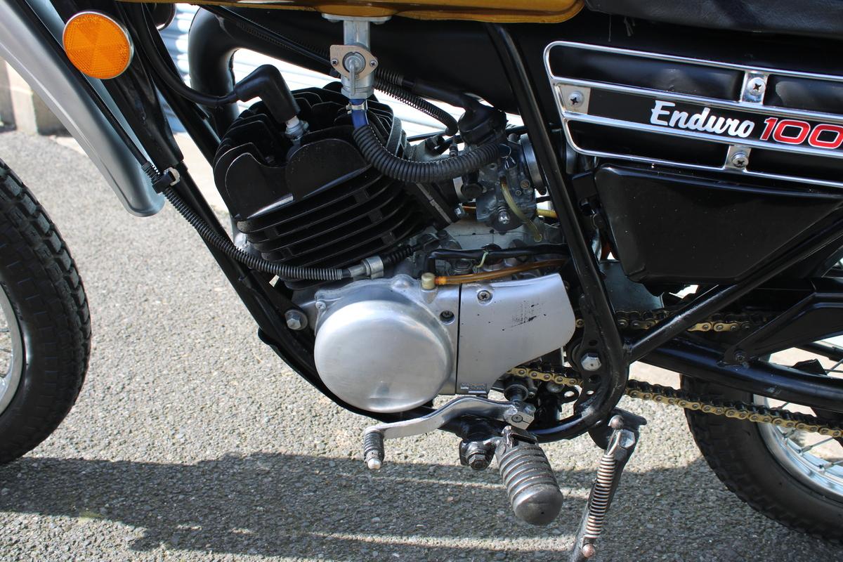 1973 Yamaha DT 100