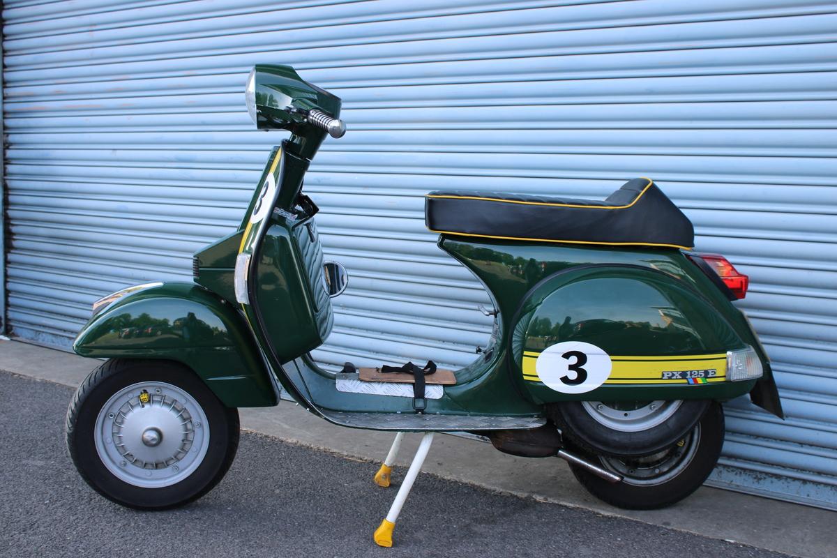 1984 GLAS VESPA (DOU) (DOU)