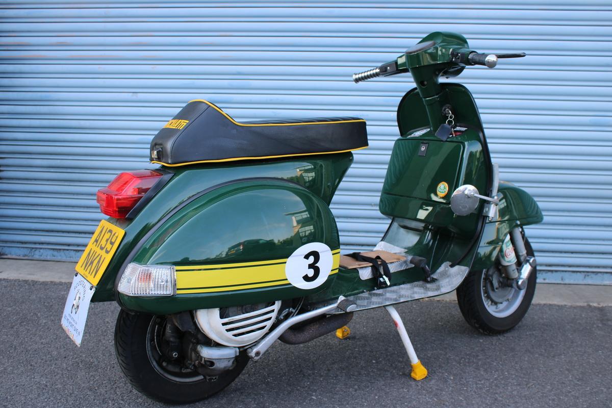 1984 GLAS VESPA (DOU) (DOU)