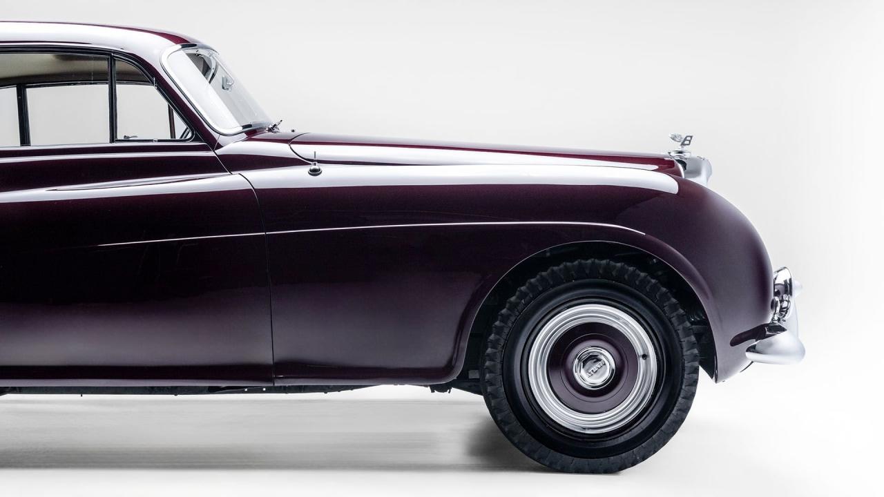1953 Bentley R-Type H.J. Mulliner Continental Fastback
